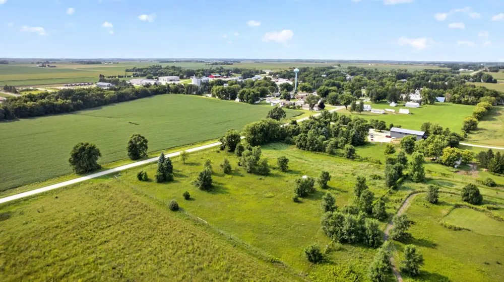 TBD Oak Avenue SE Racine, MN 55967