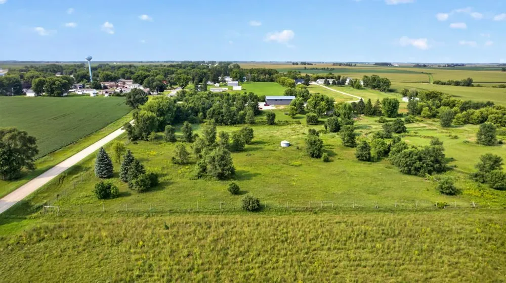 TBD Oak Avenue SE Racine, MN 55967