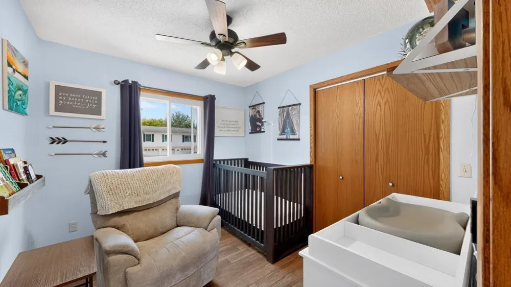 1028 W Elm Street Lake City, MN 55041