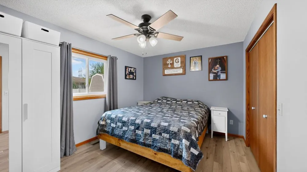 1028 W Elm Street Lake City, MN 55041