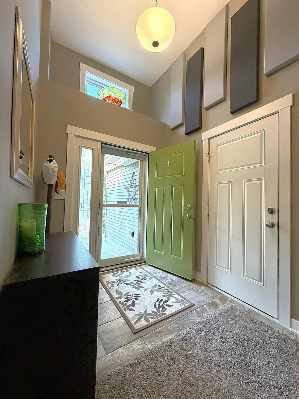 3221 Lakeridge Drive NW Rochester, MN 55901