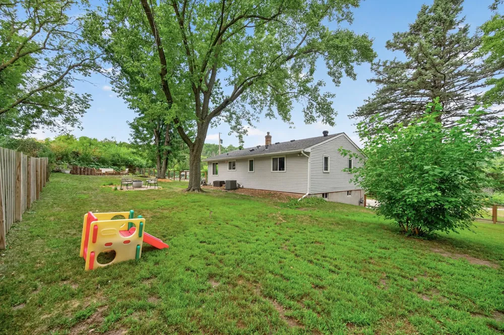 5411 Baker Road Minnetonka, MN 55343