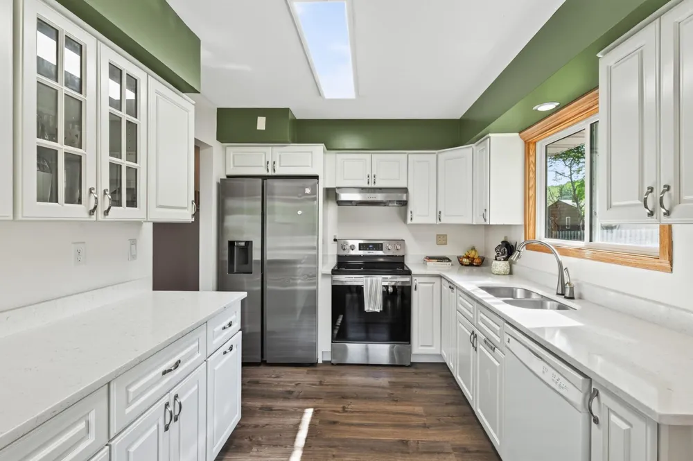 5411 Baker Road Minnetonka, MN 55343