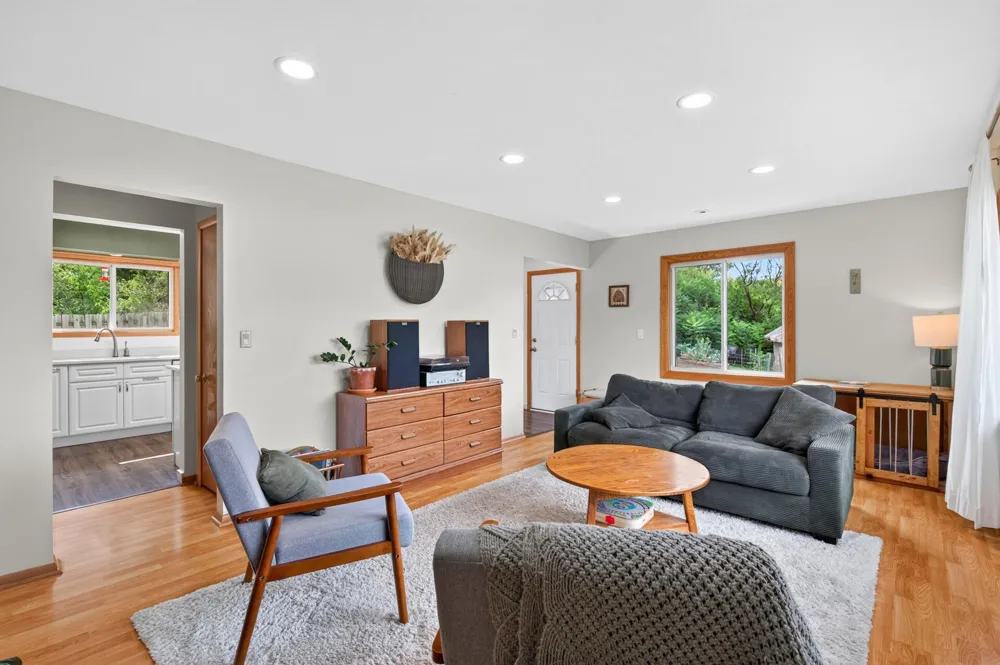 5411 Baker Road Minnetonka, MN 55343