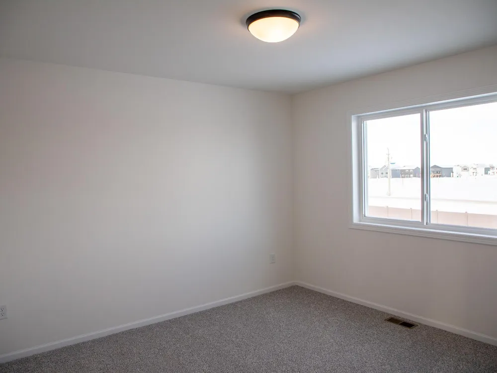 1142 W 55 AVENUE West Fargo, ND 58047