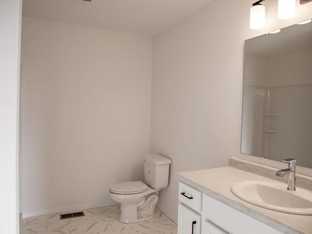 1142 W 55 AVENUE West Fargo, ND 58047