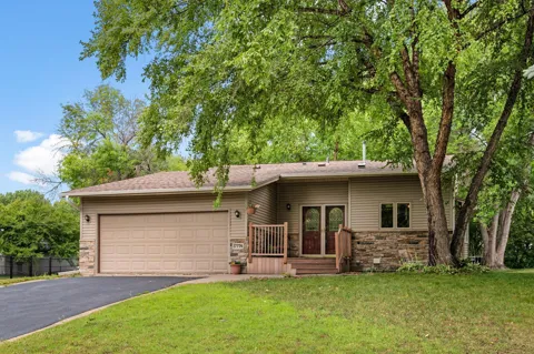17774 Weaver Lake Drive