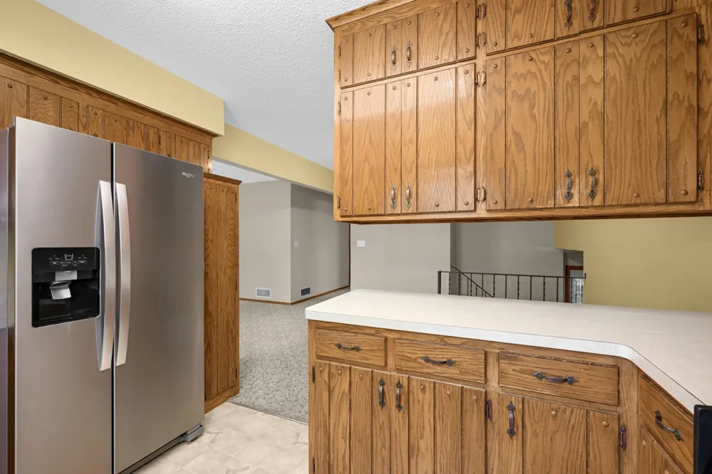 7719 Knollwood Drive Mounds View, MN 55112