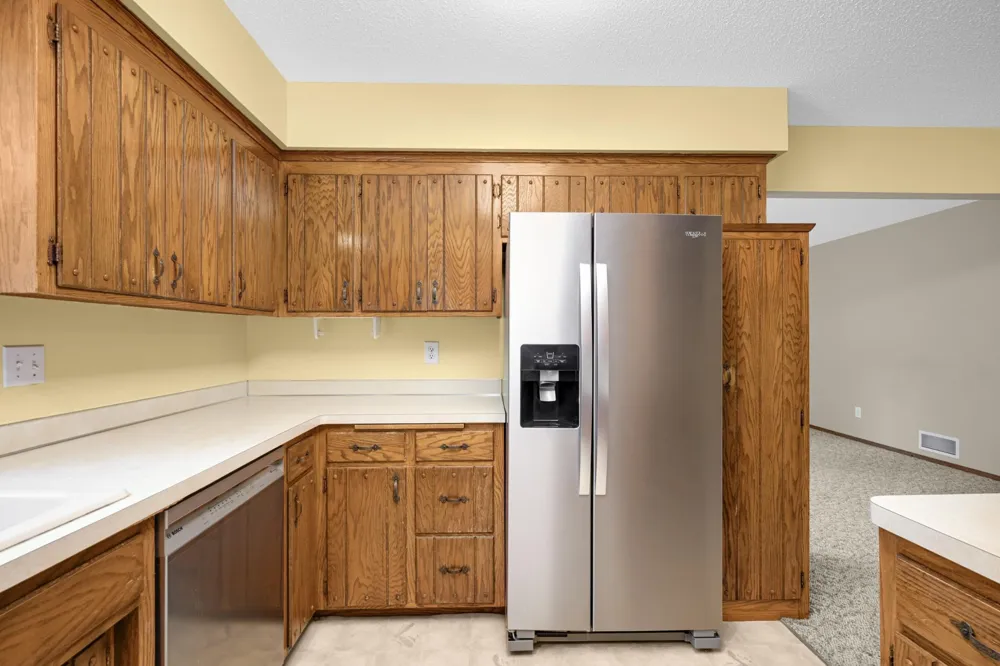 7719 Knollwood Drive Mounds View, MN 55112