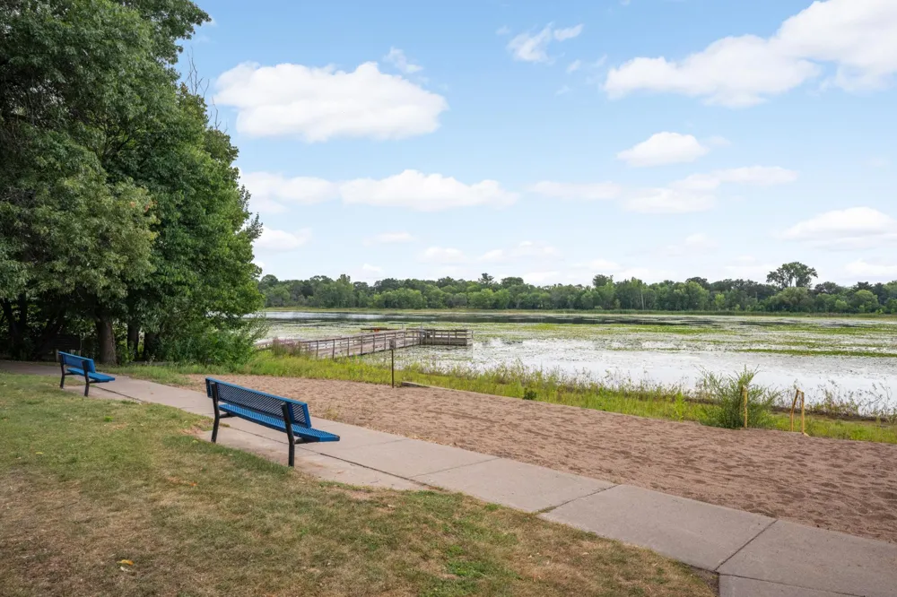 7719 Knollwood Drive Mounds View, MN 55112