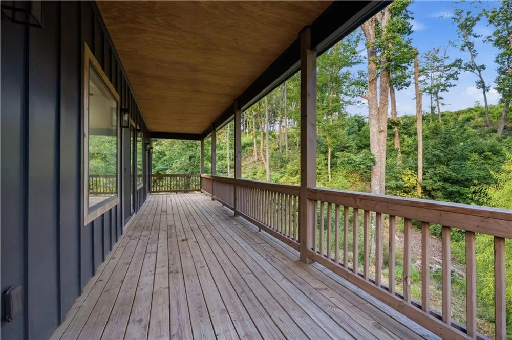 782 High Summit Drive Talking Rock, GA 30175