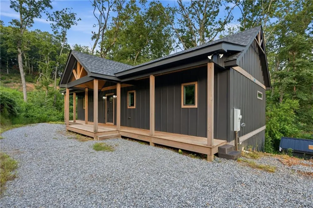 782 High Summit Drive Talking Rock, GA 30175