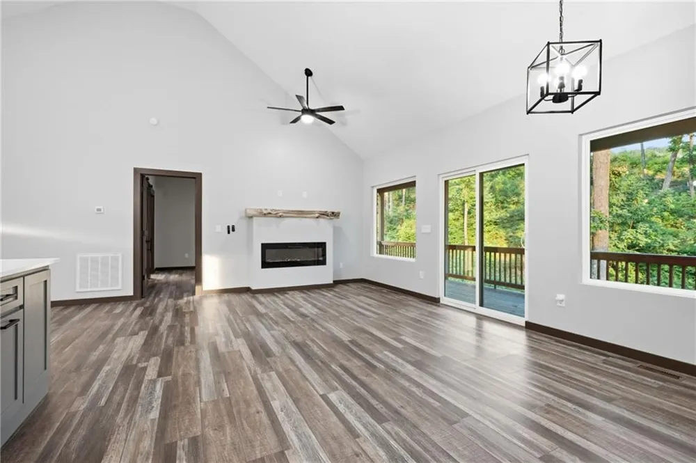 782 High Summit Drive Talking Rock, GA 30175