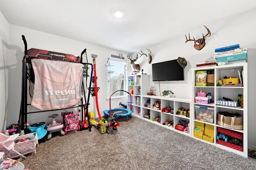 713 SADDLE HORN Royse City, TX 75189