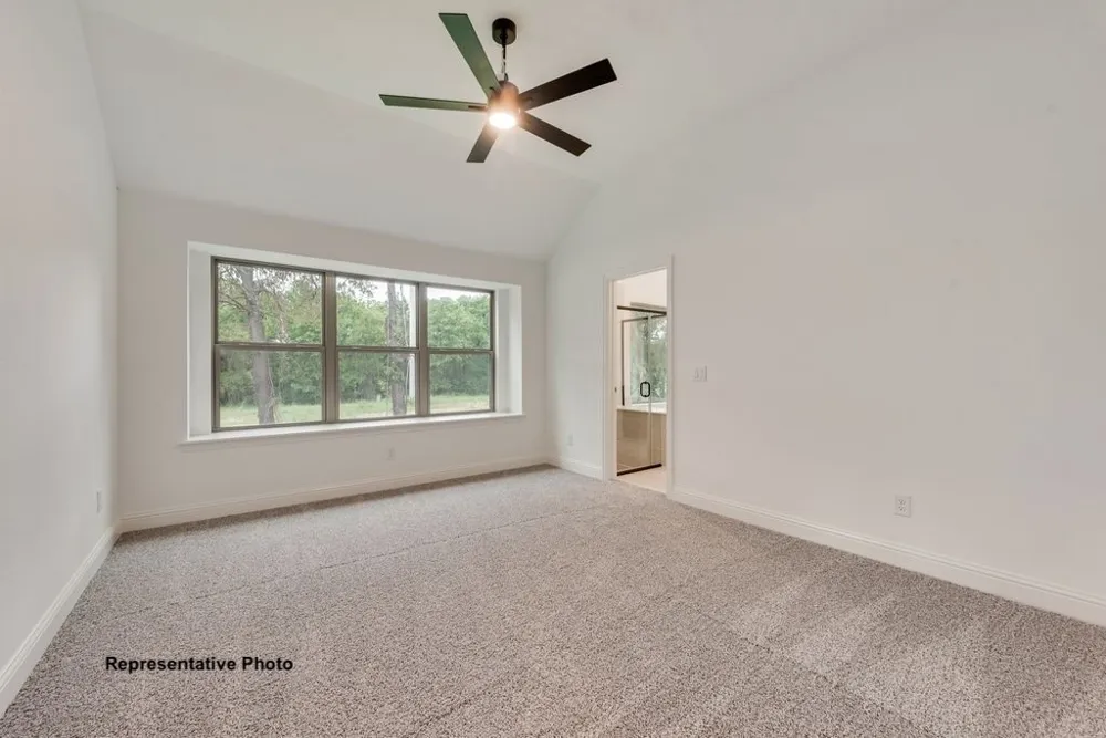 309 Skeen Peak Drive Springtown, TX 76082