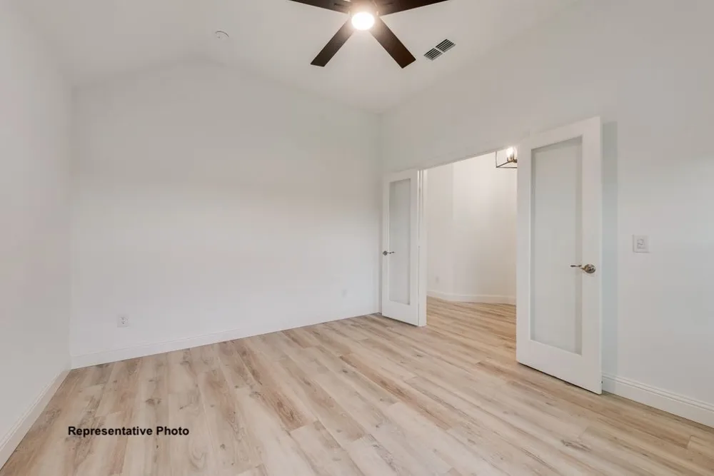 309 Skeen Peak Drive Springtown, TX 76082