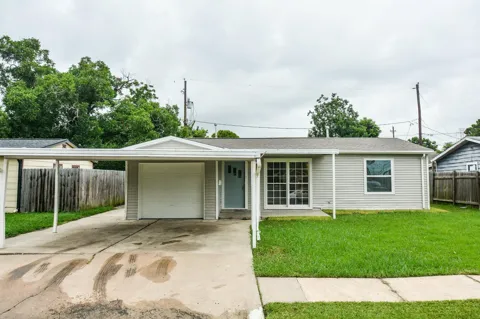 1302 Lamesa Avenue