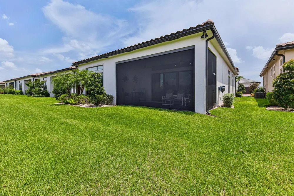 8047 JUNIPER DRIVE Parkland, FL 33067