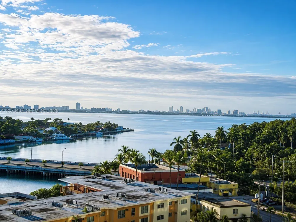 7910 Harbor Island Dr #904 North Bay Village, FL 33141