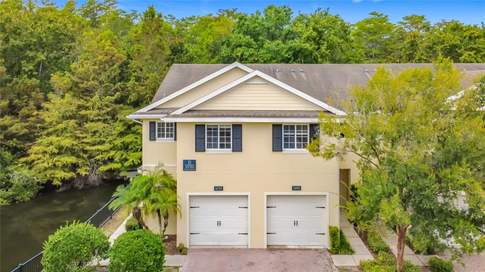 10703 REGENT SQUARE DRIVE #1801 Orlando, FL 32825