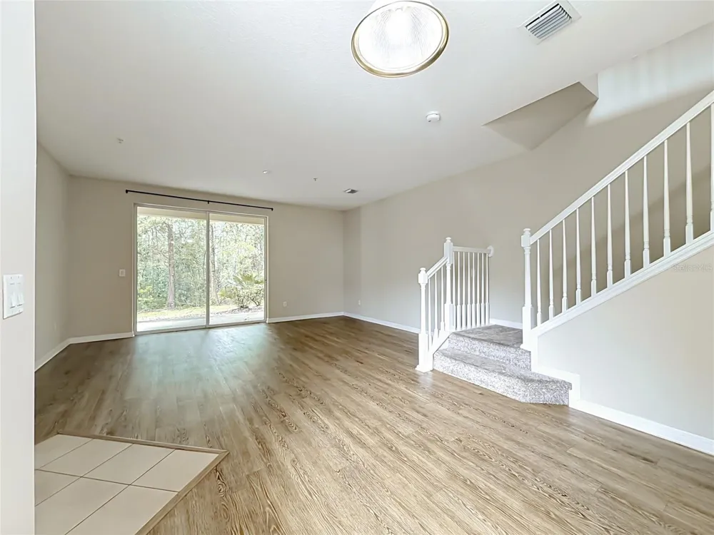 10703 REGENT SQUARE DRIVE #1801 Orlando, FL 32825