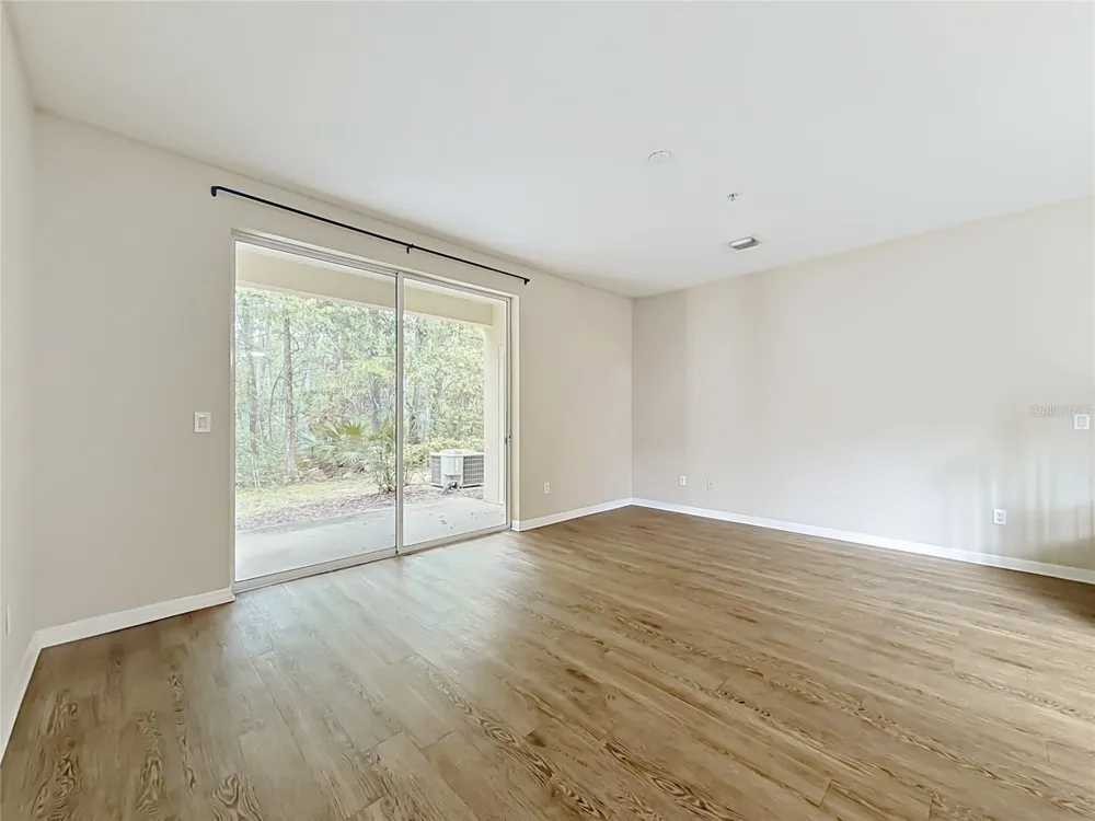 10703 REGENT SQUARE DRIVE #1801 Orlando, FL 32825