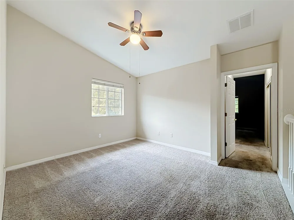 10703 REGENT SQUARE DRIVE #1801 Orlando, FL 32825