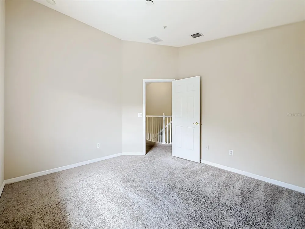 10703 REGENT SQUARE DRIVE #1801 Orlando, FL 32825