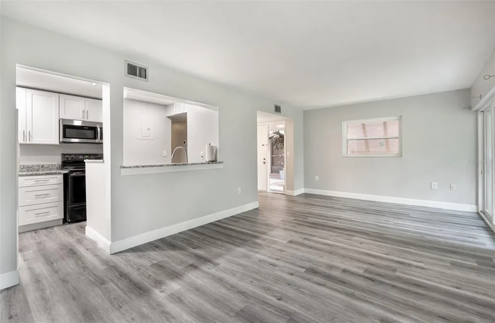 100 SWEETGUM WOODS COURT #10C Deltona, FL 32725