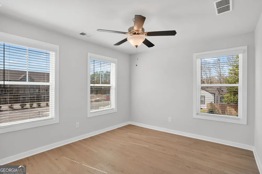 360 Dempsey DR Fayetteville, GA 30214