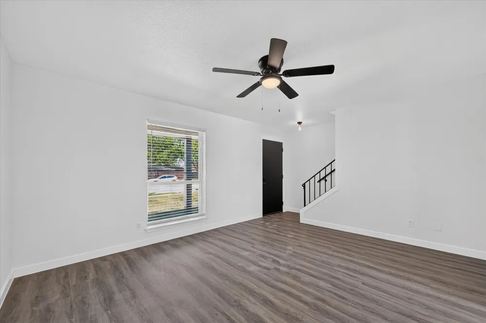 620 Royal Crest Drive Richardson, TX 75081