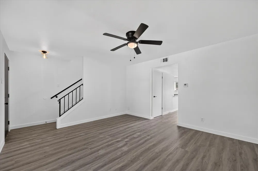 620 Royal Crest Drive Richardson, TX 75081