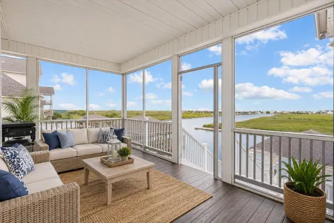 211 Tuna Run Road