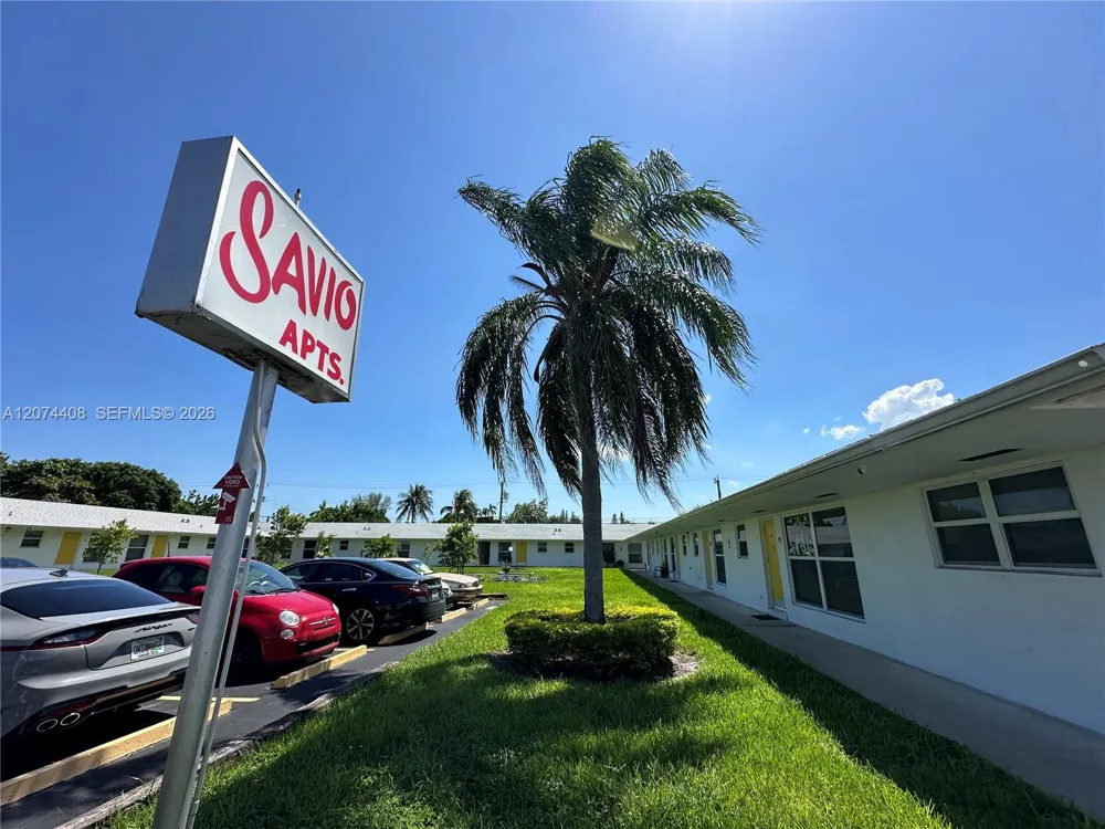 2436 Van Buren St #6 Hollywood, FL 33020