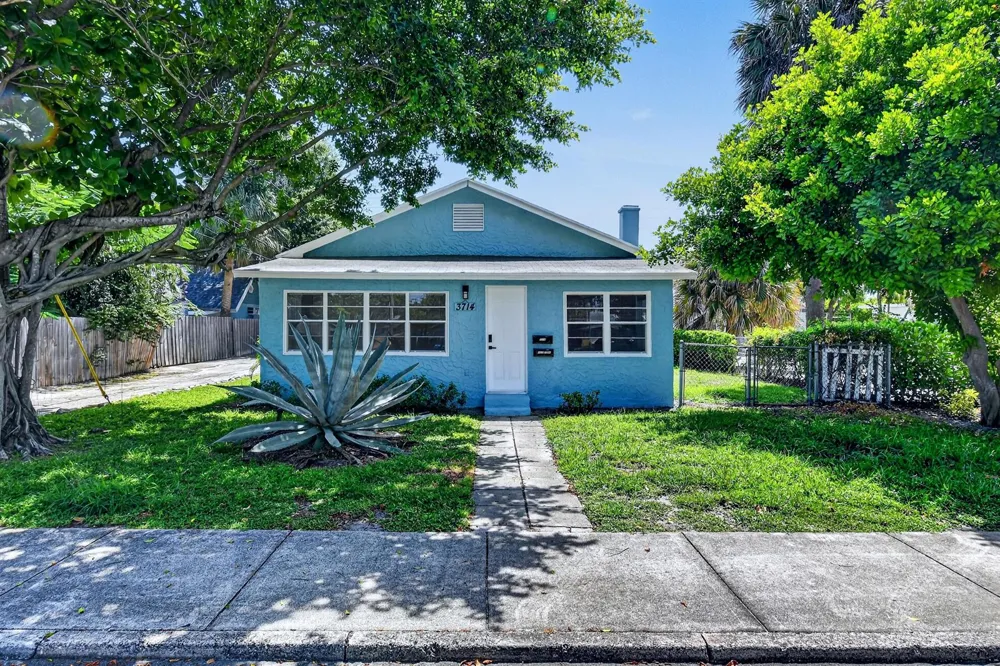 3714 Henry Avenue West Palm Beach, FL 33405