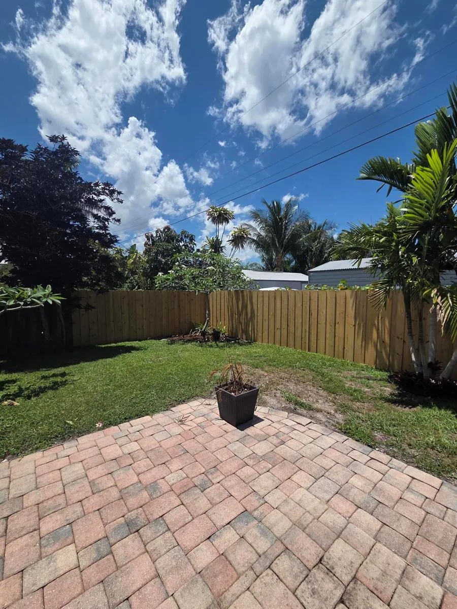 5501 SE Nassau Terrace Stuart, FL 34997