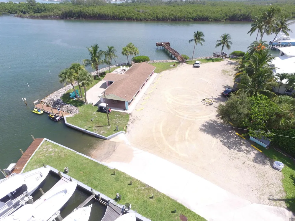 5501 SE Nassau Terrace Stuart, FL 34997