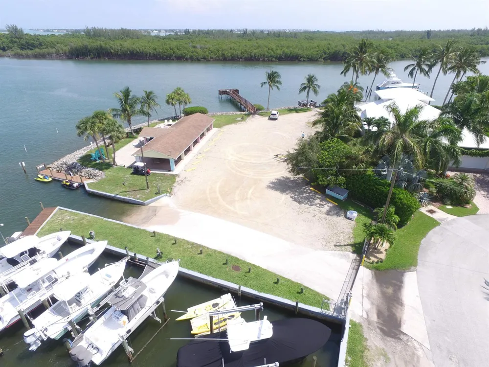 5501 SE Nassau Terrace Stuart, FL 34997