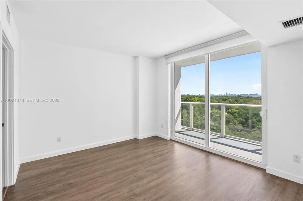 4250 Biscayne Blvd #808 Miami, FL 33137