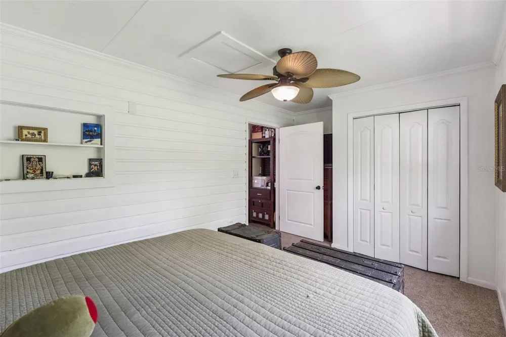 809 GRANDVIEW AVENUE Altamonte Springs, FL 32701