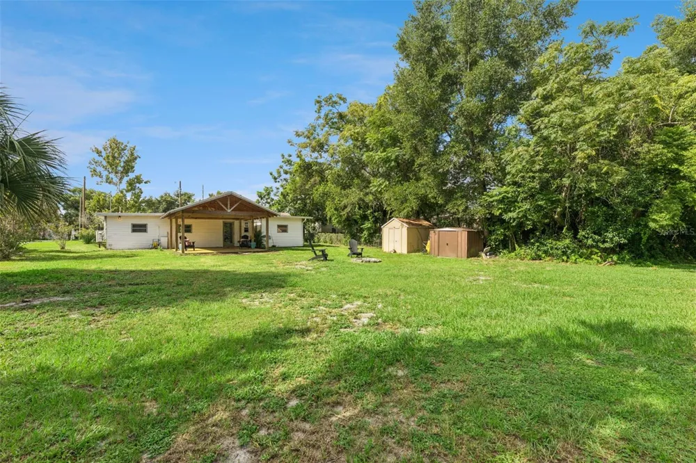 809 GRANDVIEW AVENUE Altamonte Springs, FL 32701