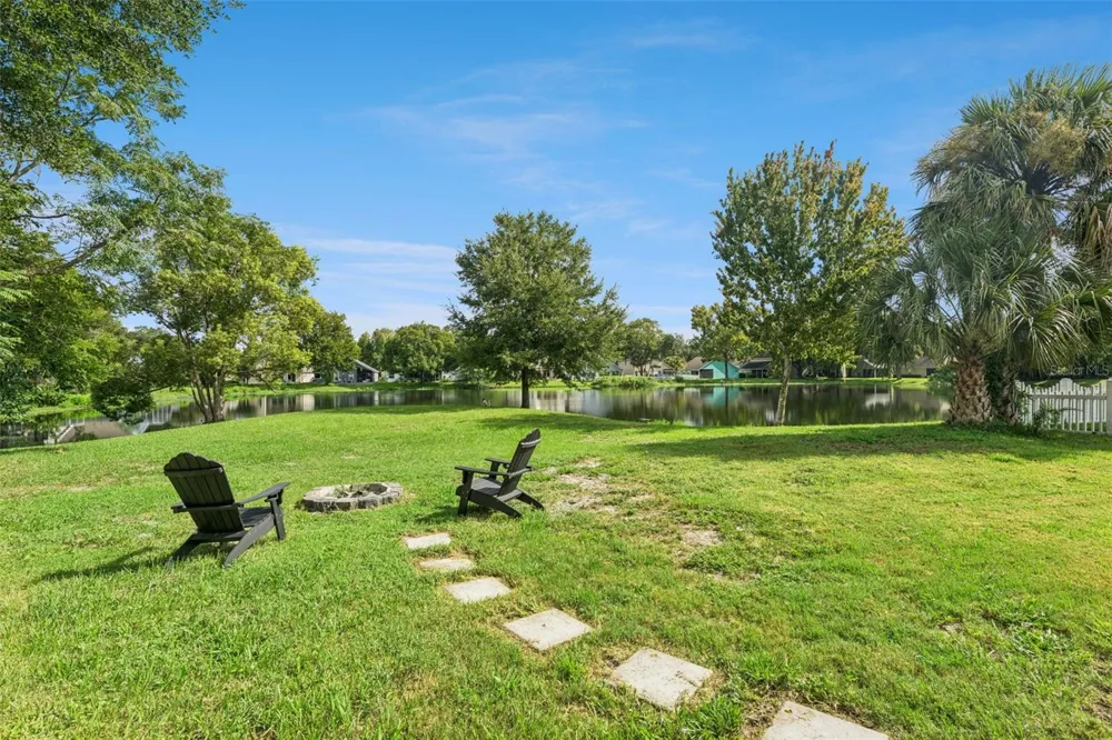 809 GRANDVIEW AVENUE Altamonte Springs, FL 32701