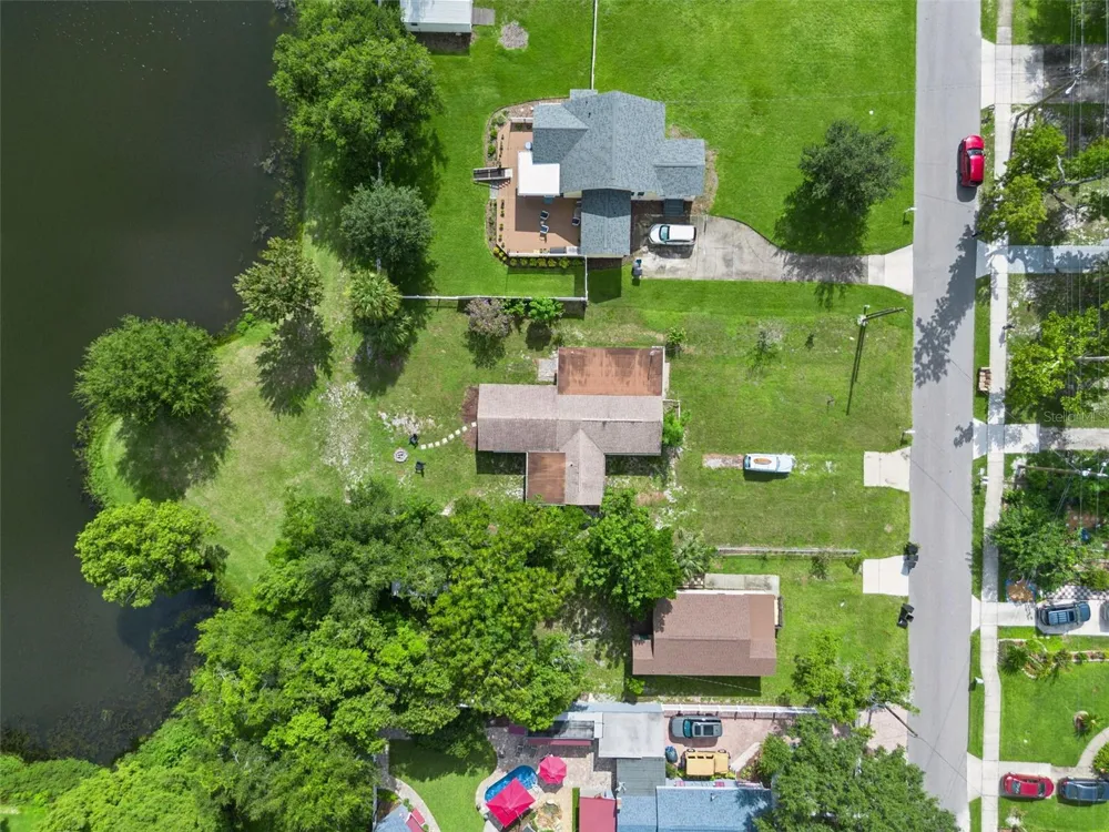 809 GRANDVIEW AVENUE Altamonte Springs, FL 32701