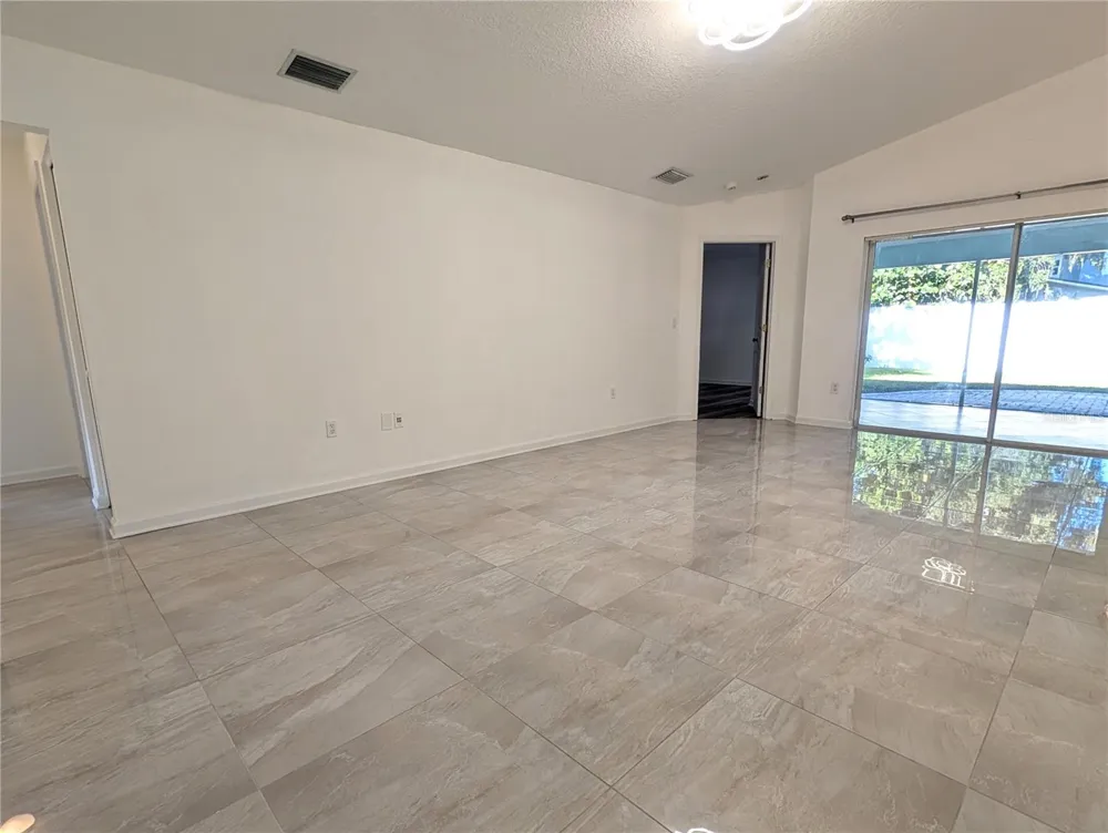 4557 WORCESTER ROAD Sarasota, FL 34231