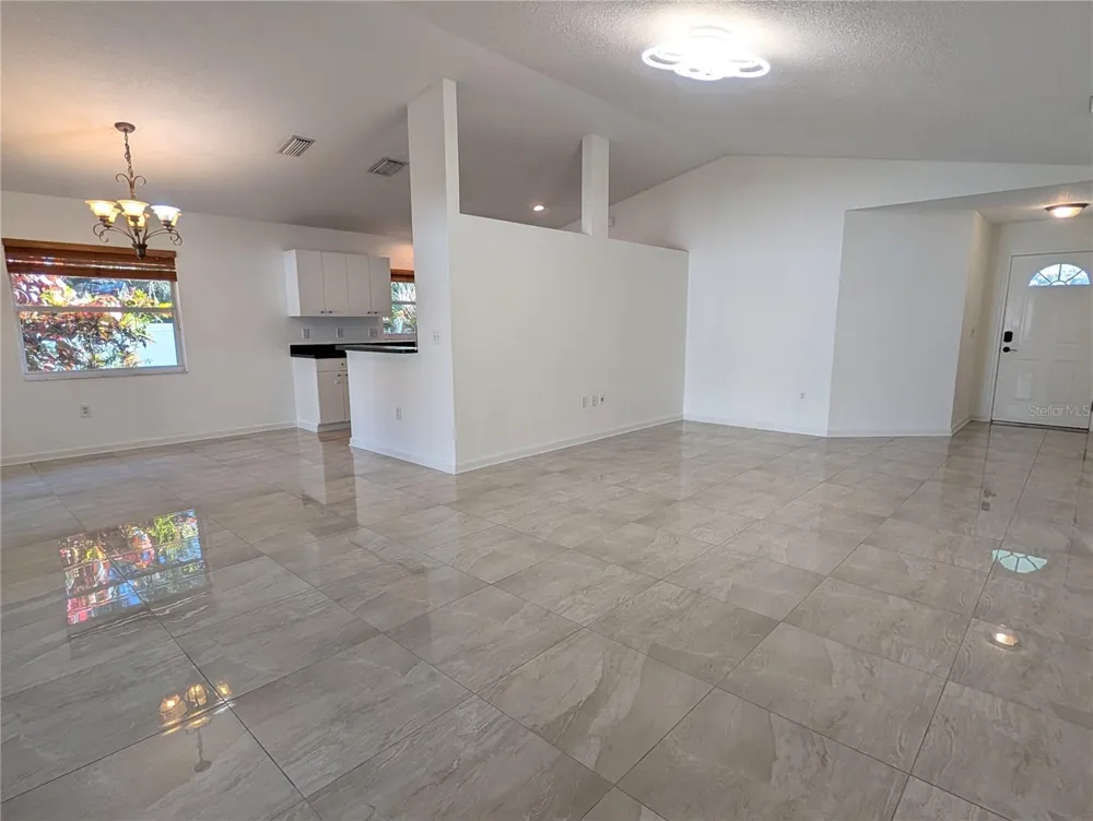 4557 WORCESTER ROAD Sarasota, FL 34231