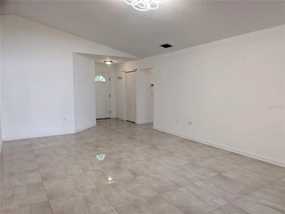 4557 WORCESTER ROAD Sarasota, FL 34231
