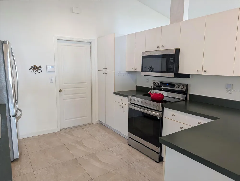 4557 WORCESTER ROAD Sarasota, FL 34231