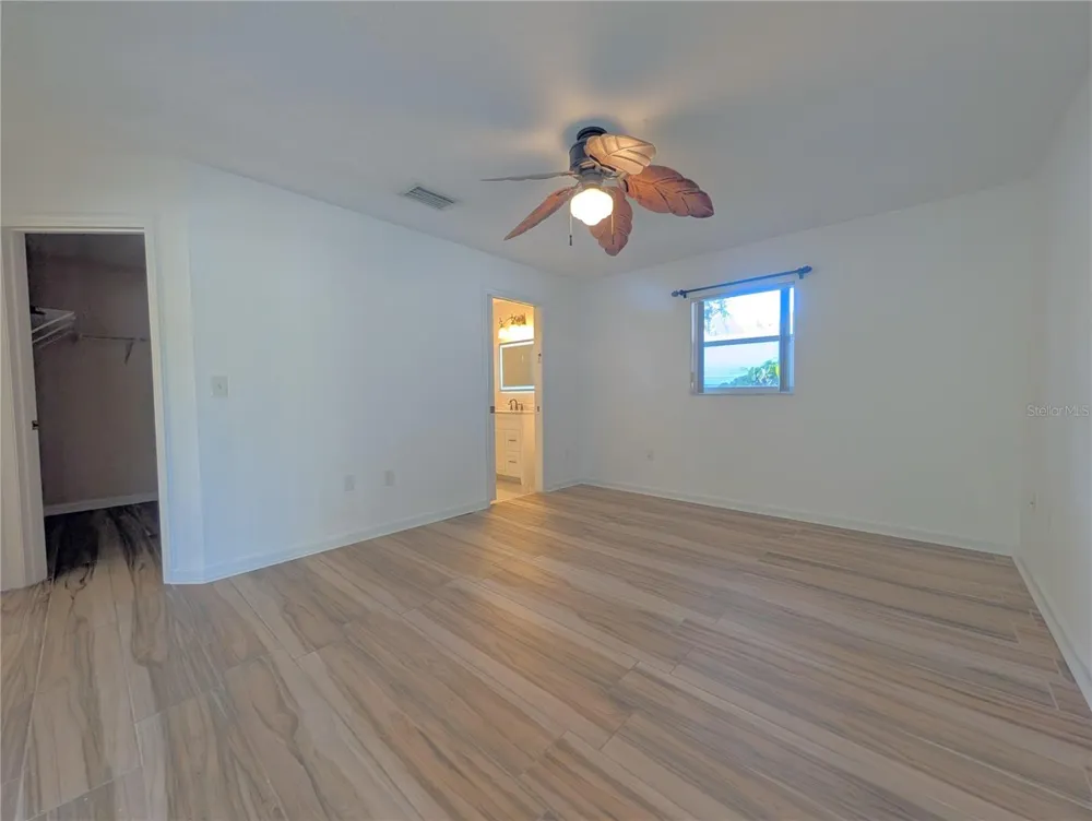 4557 WORCESTER ROAD Sarasota, FL 34231