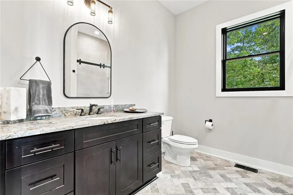 1088 Sharp Mountain Parkway Jasper, GA 30143