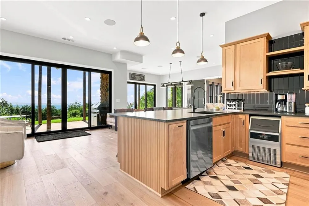 1088 Sharp Mountain Parkway Jasper, GA 30143